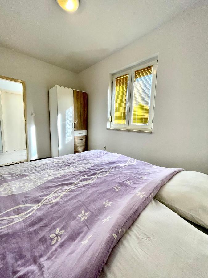 Apartman Lovre 자다르 외부 사진
